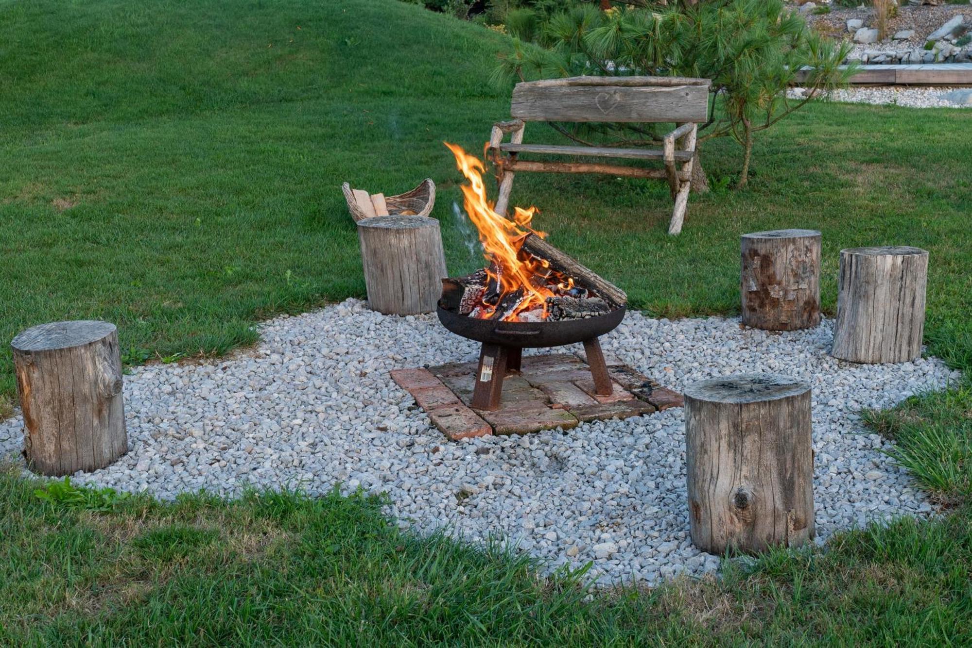 Glamping Happiness With Natural Pool Ribnica Exteriör bild