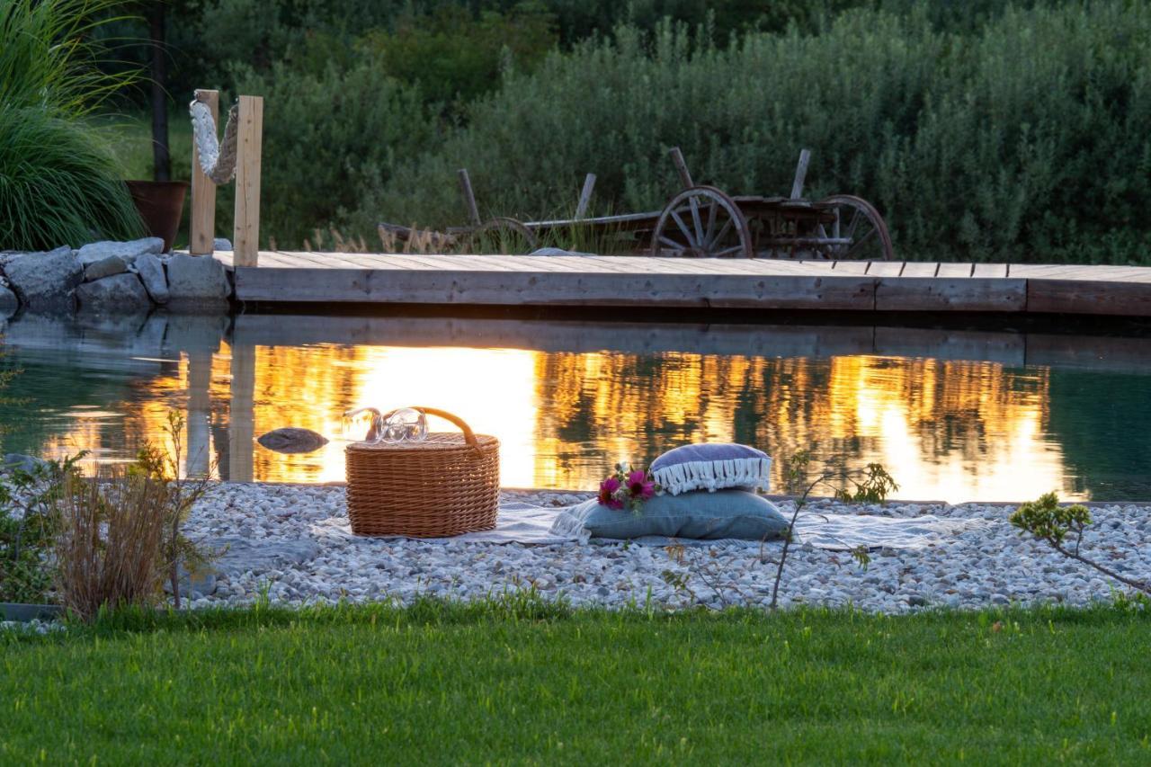 Glamping Happiness With Natural Pool Ribnica Exteriör bild